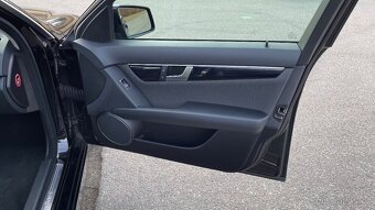 MERCEDES-BENZ C220CDi NAVIGACE WEBASTO - 18