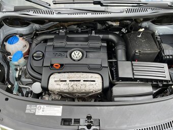 Volkswagen Touran 1.4tsi 103KW, naj. 132 tis km, 7 mist - 18