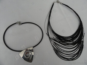 Dámské lodičky vel.40, podpatek 6 cm, stelka 25 cm - 18