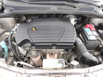 Fiat Sedici 1.6i,88KW,12/2009,84000km,alu,ČR,2.majitel - 18