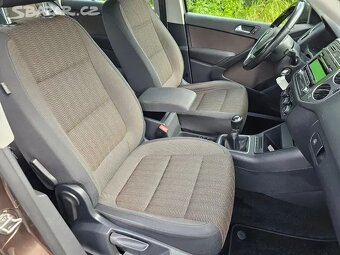 VW Tiguan 2.0 TDI 103kW,1.Majitel,2013,Serviska,Tažné. - 18