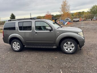 Nissan pathfinder 2006 - 18