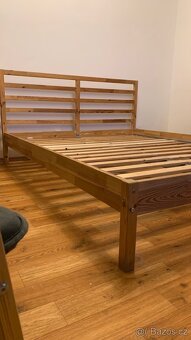 Prodám postel + rošty + matrace - 18