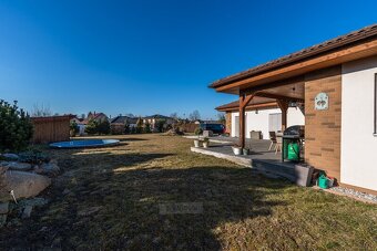 Prodej novostavby rodinného domu, 160 m2, pozemek 1602m2, Bl - 18