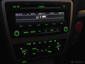 Š.Octavia II Com 2.0 TDI 103 kW,Facel.,2012,ČR,S.kn.,269 tkm - 18