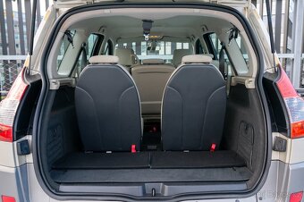 Renault Grand Scénic 1.9 dCi AUTOMAT (7 míst) - 18
