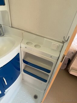 Karavan Calista 439 C pro 4 osoby - 18