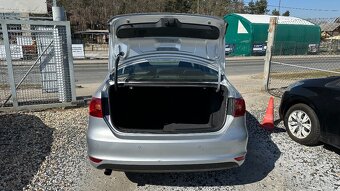 Volkswagen Jetta 1.2TSi 77kW ALU,PDC,Klima - 18
