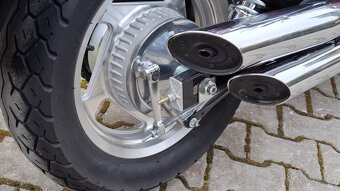 Honda VF 750 C Magna - 1. majitel, Top stav - 18.000 km - 18