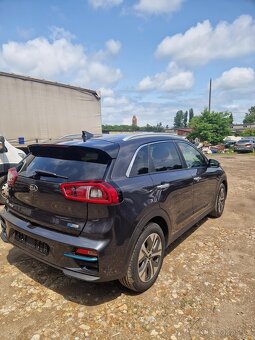 🔌 Kia Niro Electric 64 kWh – spolehlivý elektromobil - 18