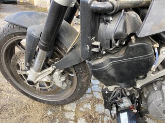 KTM LC8 EFi SuperDuke - 18