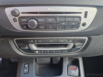 Renault Grand Scénic 1,5 DCI Privilege 7Míst 81KW - 18