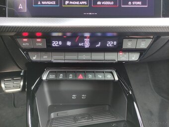 Audi RS3 FACELIFT MATRIX SONOS HUD KAMERA ZÁRUKA MY 2025 - 18