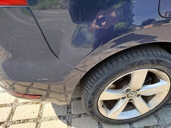 VW Sharan rok 2012, najeto 258.0000 km, STK do 06/27, 7 míst - 18