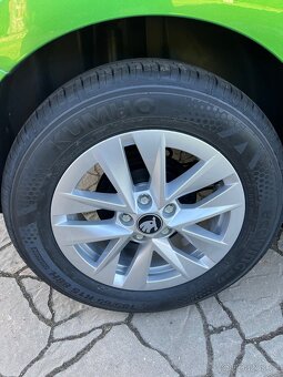 Škoda Fábia 1.0 MPI 44kw 9700km - 18