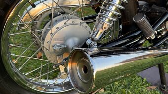 Suzuki GN 250 / 1995 / 7.837 km / - 18