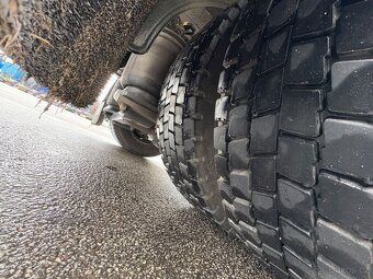 VOLVO FL 14.240 4x2 valník s plachtou - 18