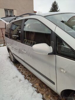 Ford Galaxy - 18
