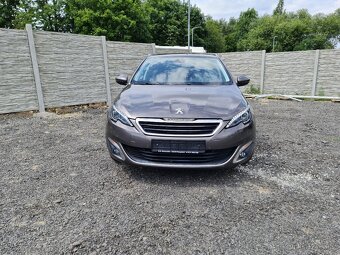 Peugeot 308 SW Allure 1,2 96kw r.2014 160tkm čtěte popis - 18