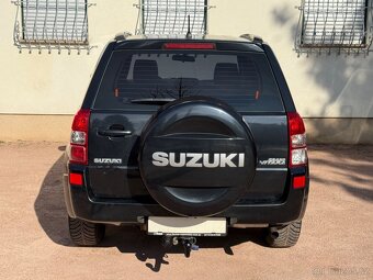 Suzuki Grand Vitara 2.0i Comfort benzín 103kw - 18