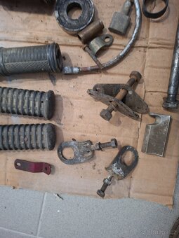 Jawa kyvacka 175, 250 - nahradni dily - 18