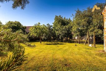 Dům o dispozici 3+1, stodola, zahrada, hospodář.budovy - 18