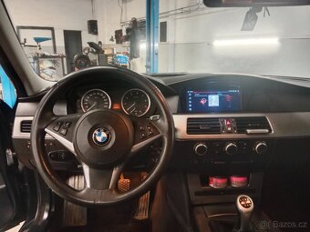 BMW E60 530i 190kw N52B30 2006 manuál - 18
