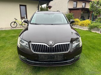 Škoda Superb 2 Face 2015 2.0 TDi 125kW DSG Laurin a Klement - 18