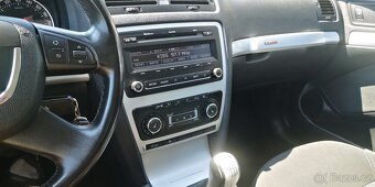 Škoda Octavia Kombi SCOUT 1,8 TSI - 118kw. 4X4. .KRÁSNÝ STAV - 18