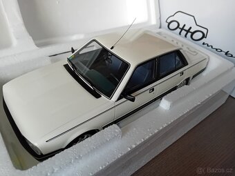 BMW, Ford, Nissan, Audi, Mazda, VW a Renault 1:18 Ottomobile - 18