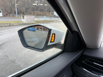 Skoda Octavia IV, 2.0TDi, Matrix svetla, kombi, odpočet DPH - 18