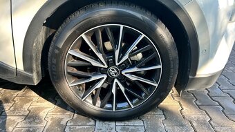 Toyota C-HR 1.8 hybrid 2018 Selection 85tis. Km - 18