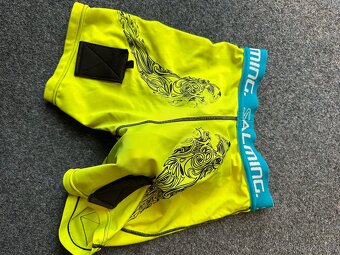 Hokejová výbava - 18