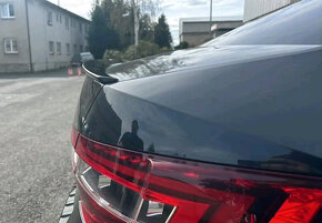 SKODA SUPERB 3 spoiler kridlo lipko na kufor - 18
