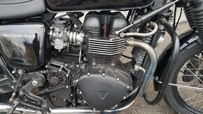 Triumph Bonneville 900 ,2007 - 18