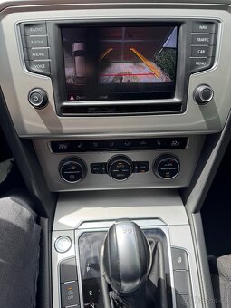 Volkswagen Passat B8 Variant 1.4TSi 110kW - 18