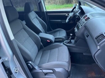 VW TOURAN HIGHLINE 1.4 TSI/2008/PĚKNÁ VÝBAVA/153000KM - 18