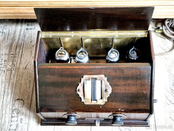 Starožitné rádio Telefunken 4A, rok 1928, Německo - 18