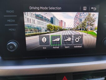 Škoda Scala 1.5TSi 110kW Style Extra původ ČR, serv.kn. LED - 18
