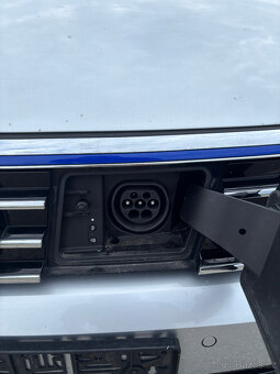 VW Passat 1.4TSI 170kW GTE - plug-in hybrid - 18