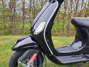 Piaggio Vespa S125i - 18