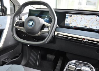 BMW iX xDrive40 326k - 18