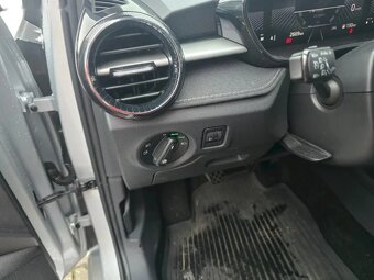 Škoda Fabia, SELECTION 1.0TSI/70kW - 18