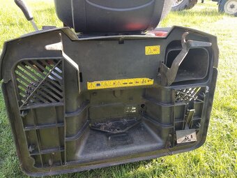Zahradní Traktor Husqvarna - 18