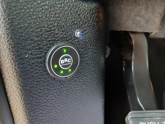 Dodge Durango R/T 5,7LV8 HEMI 4x4,7míst,nový model,LPG BRC - 18