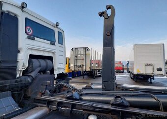 Prodám Nosič kontejnerů MAN TGS 26.440 BB Hyvalift 6x4 - 18