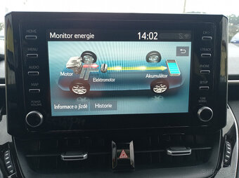 Toyota Corolla 1.8 Hybrid 90kW/Výhřev/1Maj - 18