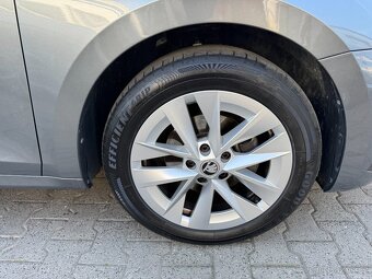 Škoda Octavia 4 2.0 TDI 110kW DSG Head-up Tažné Navi DAB ACC - 18