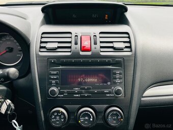 Subaru Impreza 1.6i BENZÍN 4x4 MANUÁL SERVISKA - 18