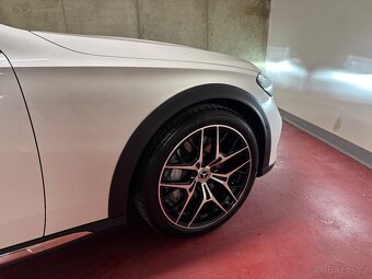 Mercedes-Benz E300de All-Terrain/2024/tovární záruka/10 tkm - 18